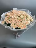 Фото флориста 6: Акция! Огромный букет из кустовых розовых роз