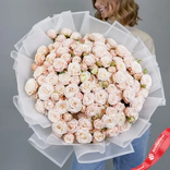 Маленькое фото 1: Акция! Огромный букет из кустовых розовых роз